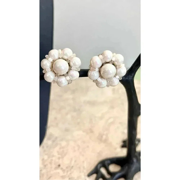 Vintage Womens Irredentist Multi-Strand Pearl Necklace and Earrings Set Jewelry - Picture 2 of 13